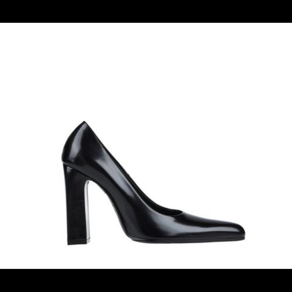 Black leather pumps - Picture 6 of 6